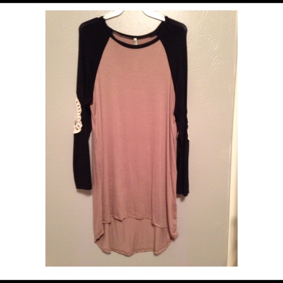 💖 CROCHET ELBOW PATCH TUNIC - Picture 3 of 4